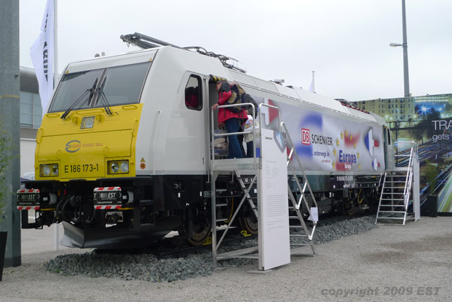[estcpr9101.jpg]